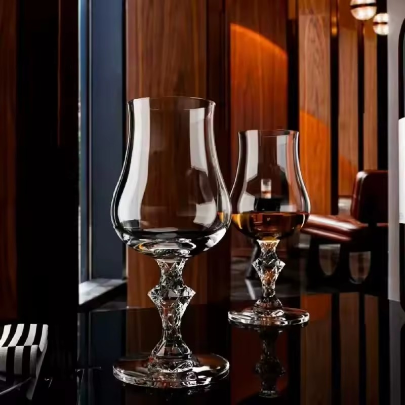 1PCS Burgundy Bordeaux Style U - đánh giá và giá Crystal Wine Glass