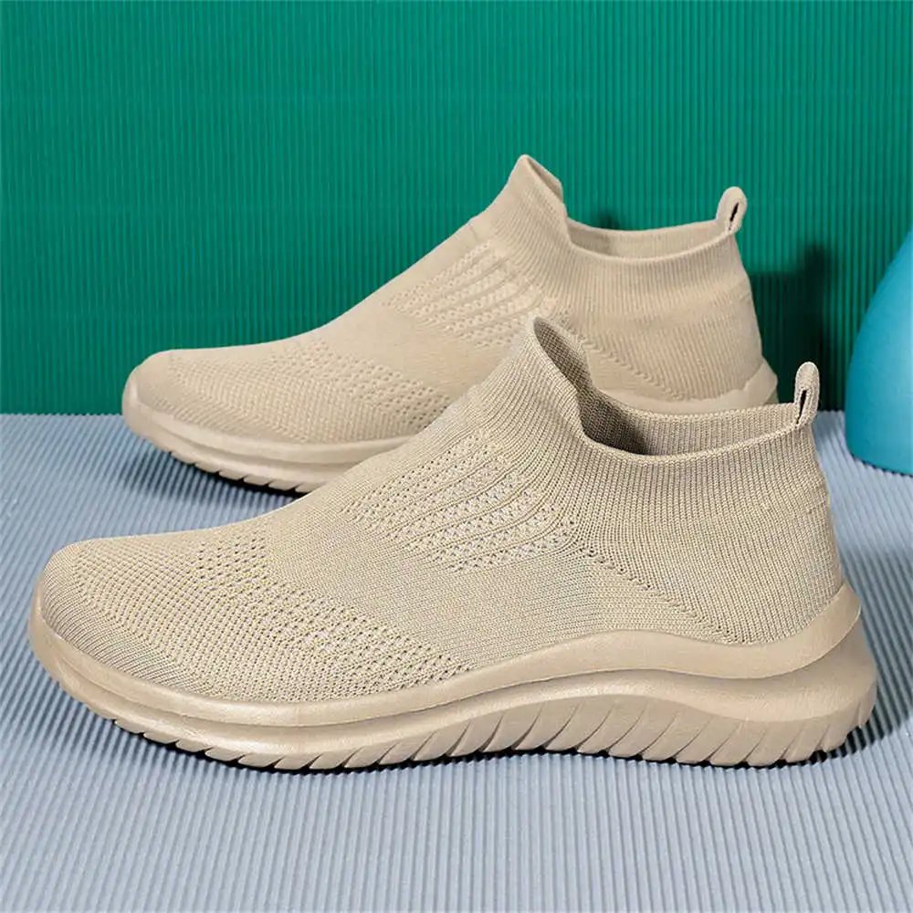 Beige Soft New Novelty Tennis  - đánh giá và giá Luxury Lifestyle Uk